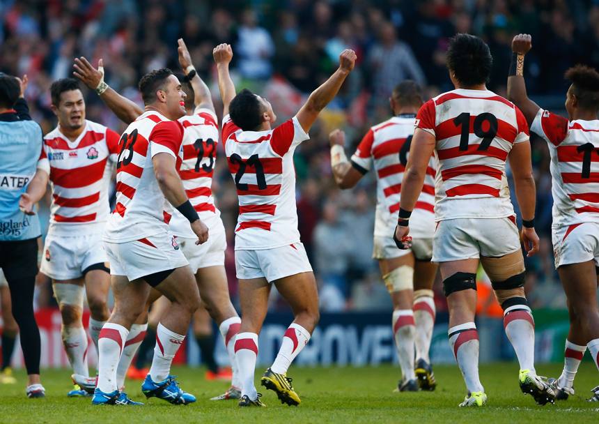 La gioia dei giapponesi per l’incredibile vittoria sul Sudafrica. Getty Images